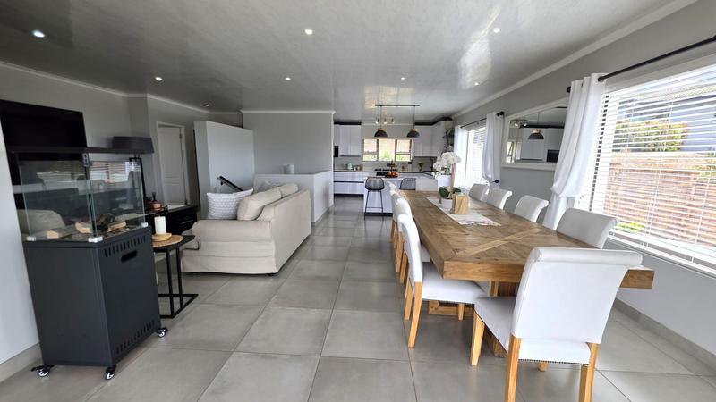 3 Bedroom Property for Sale in Island View Western Cape
